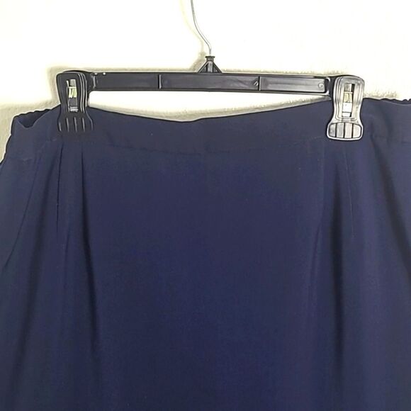 Terramina Collection NY Navy Blue Midi-Skirt, Size 14 - Picture 2 of 6